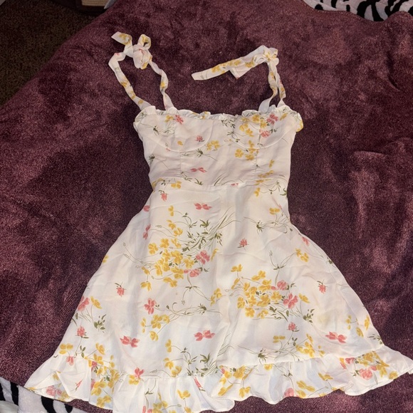 Floral Dress with Ruffle Straps - Picture 4 of 4